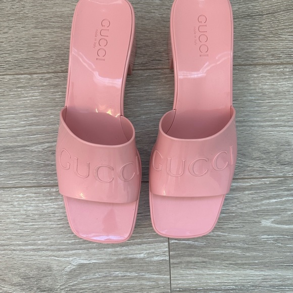 Gucci rubber platforms - Picture 2 of 6